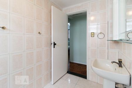 Apartamento à venda com 72m², 2 quartos e 1 vaga Apartamento à venda com 72m², 2 quartos e 1 vagaBanheiro