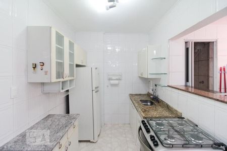 Apartamento à venda com 72m², 2 quartos e 1 vaga Apartamento à venda com 72m², 2 quartos e 1 vagaCozinha