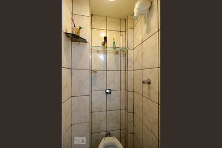 Apartamento à venda com 72m², 2 quartos e 1 vaga Apartamento à venda com 72m², 2 quartos e 1 vagaBanheiro de serviço