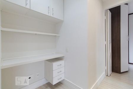 Escritório de apartamento para alugar com 2 quartos, 52m² em Vila Ema, São Paulo