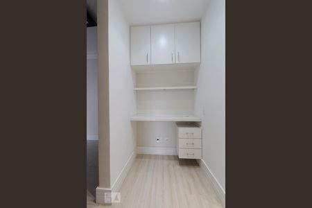 Escritório de apartamento para alugar com 2 quartos, 52m² em Vila Ema, São Paulo