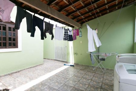 Casa à venda com 300m², 4 quartos e 9 vagasÁrea de Serviço 