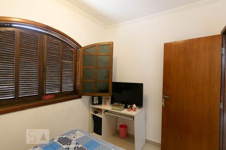 Casa à venda com 300m², 4 quartos e 9 vagasQuarto 2