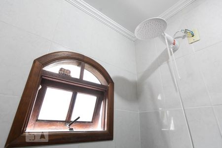 Casa à venda com 300m², 4 quartos e 9 vagasBanheiro 1