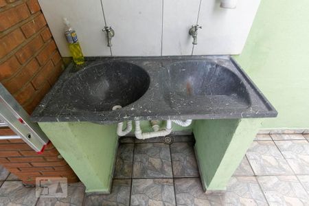 Casa à venda com 300m², 4 quartos e 9 vagasTanque