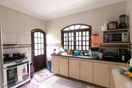 Casa à venda com 300m², 4 quartos e 9 vagasCozinha