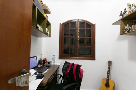 Casa à venda com 300m², 4 quartos e 9 vagasQuarto 1