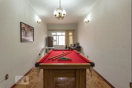 Sala de Jogos de casa para alugar com 4 quartos, 200m² em Jardim Nova Europa, Campinas