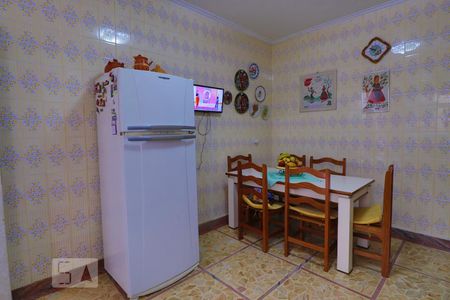 Casa à venda com 300m², 2 quartos e 1 vagaCozinha