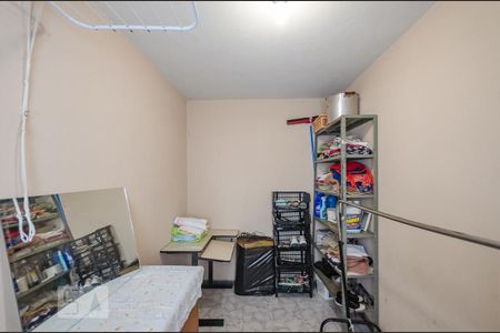 Casa à venda com 350m², 5 quartos e 8 vagasQuarto de Serviço