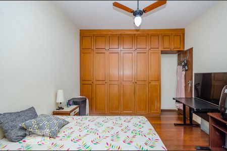 Casa à venda com 350m², 5 quartos e 8 vagasQuarto 3