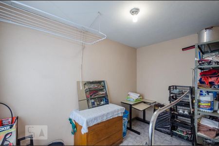 Casa à venda com 350m², 5 quartos e 8 vagasQuarto de Serviço