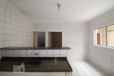 Casa à venda com 261m², 2 quartos e 2 vagasCozinha