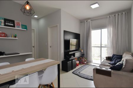Sala de apartamento para alugar com 2 quartos, 56m² em Jardim Santa Cecília, Guarulhos