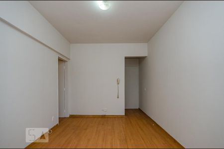 Sala de apartamento para alugar com 3 quartos, 76m² em Barro Preto, Belo Horizonte