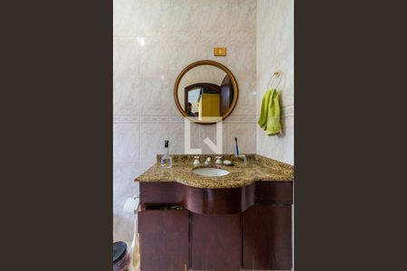 Casa à venda com 360m², 3 quartos e 6 vagas Casa à venda com 360m², 3 quartos e 6 vagasBanheiro suíte 2