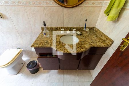 Casa à venda com 360m², 3 quartos e 6 vagas Casa à venda com 360m², 3 quartos e 6 vagasBanheiro suíte 2