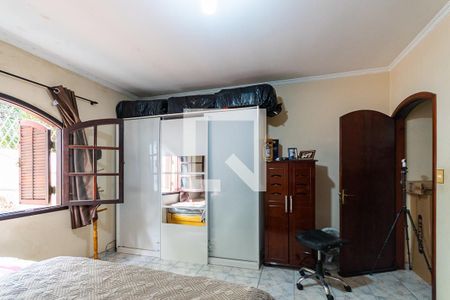 Casa à venda com 360m², 3 quartos e 6 vagas Casa à venda com 360m², 3 quartos e 6 vagasSuíte 3