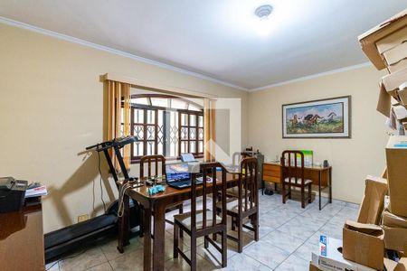 Casa à venda com 360m², 3 quartos e 6 vagas Casa à venda com 360m², 3 quartos e 6 vagasSala de jantar