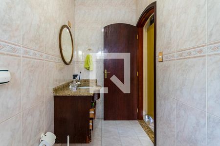 Casa à venda com 360m², 3 quartos e 6 vagas Casa à venda com 360m², 3 quartos e 6 vagasBanheiro suíte 2