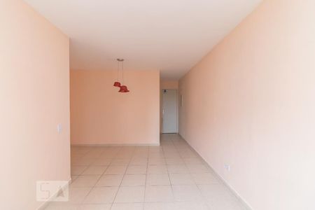 Sala de apartamento para alugar com 3 quartos, 71m² em Vila Bancaria, São Paulo