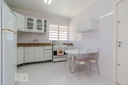 Apartamento à venda com 150m², 3 quartos e sem vaga Apartamento à venda com 150m², 3 quartos e sem vagaCozinha