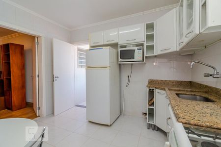 Apartamento à venda com 150m², 3 quartos e sem vaga Apartamento à venda com 150m², 3 quartos e sem vagaCozinha