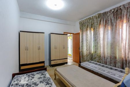 Casa para alugar com 450m², 10 quartos e 4 vagas Casa para alugar com 450m², 10 quartos e 4 vagasQuarto 5
