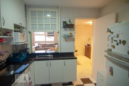 Apartamento à venda com 108m², 3 quartos e sem vagaCozinha