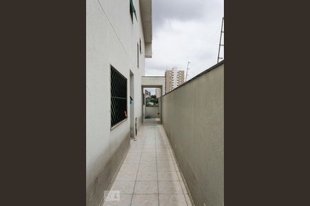 Casa à venda com 420m², 4 quartos e 6 vagas Casa à venda com 420m², 4 quartos e 6 vagasCorredor