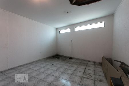 Casa à venda com 420m², 4 quartos e 6 vagas Casa à venda com 420m², 4 quartos e 6 vagasSalão 2