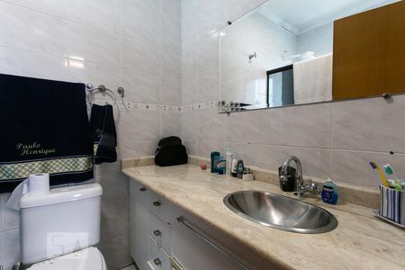 Casa à venda com 420m², 4 quartos e 6 vagas Casa à venda com 420m², 4 quartos e 6 vagasBanheiro da Suíte 3