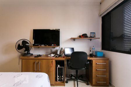 Casa à venda com 420m², 4 quartos e 6 vagas Casa à venda com 420m², 4 quartos e 6 vagasSuíte 3