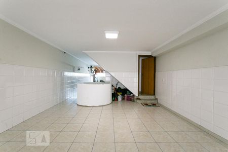 Casa à venda com 420m², 4 quartos e 6 vagas Casa à venda com 420m², 4 quartos e 6 vagasGaragem