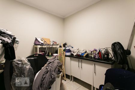 Casa à venda com 420m², 4 quartos e 6 vagas Casa à venda com 420m², 4 quartos e 6 vagasQuarto de Serviço
