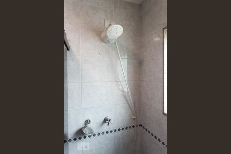 Casa à venda com 420m², 4 quartos e 6 vagas Casa à venda com 420m², 4 quartos e 6 vagasBanheiro da Suíte 4