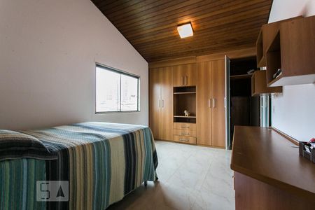 Casa à venda com 420m², 4 quartos e 6 vagas Casa à venda com 420m², 4 quartos e 6 vagasSuíte 4