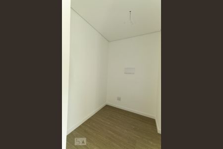 Casa de condomínio à venda com 140m², 3 quartos e 2 vagasCloset da suíte