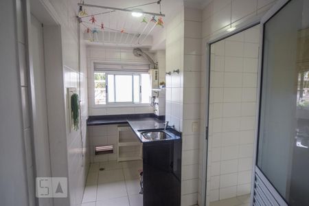 Apartamento à venda com 125m², 4 quartos e 2 vagas Apartamento à venda com 125m², 4 quartos e 2 vagasÁrea de Serviço