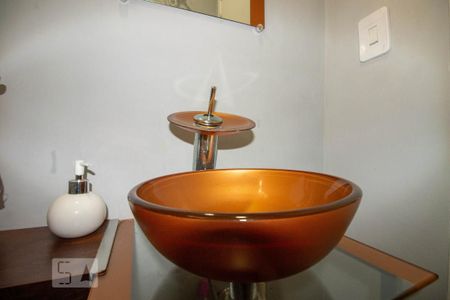 Casa à venda com 262m², 3 quartos e 4 vagasLavabo