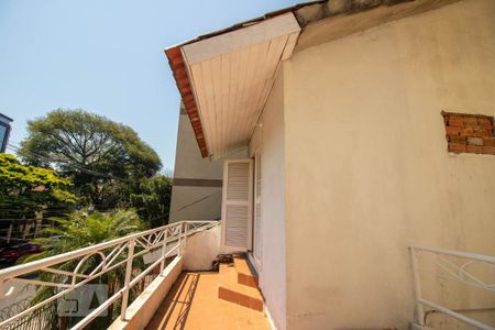 Casa à venda com 262m², 3 quartos e 4 vagasVaranda