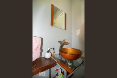 Casa à venda com 262m², 3 quartos e 4 vagasLavabo