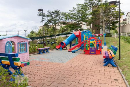 Apartamento para alugar com 99m², 3 quartos e 2 vagas Apartamento para alugar com 99m², 3 quartos e 2 vagasPlayground