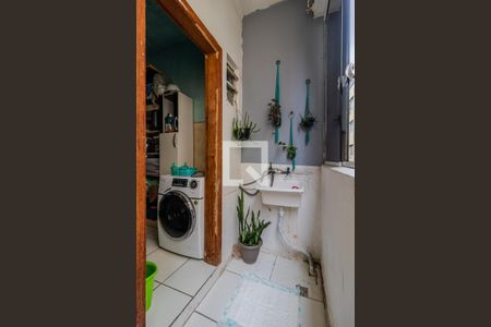 Apartamento à venda com 80m², 2 quartos e sem vaga Apartamento à venda com 80m², 2 quartos e sem vagaÁrea de serviço