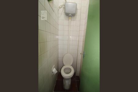 Casa à venda com 181m², 4 quartos e sem vagaBanheiro 3 (térreo)