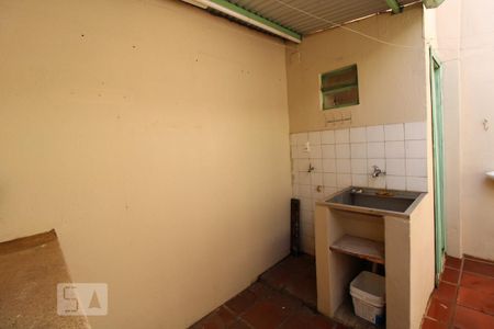 Casa à venda com 181m², 4 quartos e sem vagaÁrea de serviço (andar superior)