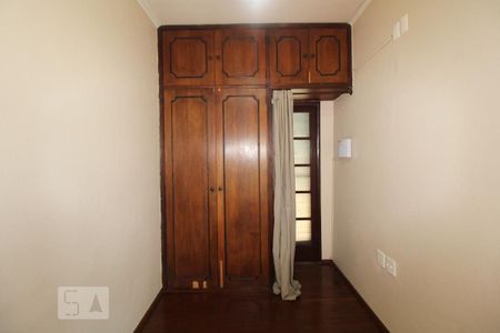 Casa à venda com 181m², 4 quartos e sem vagaQuarto 1 (andar superior)