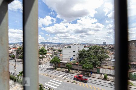 Vista do quarto 1 de apartamento para alugar com 2 quartos, 58m² em Palmares, Belo Horizonte
