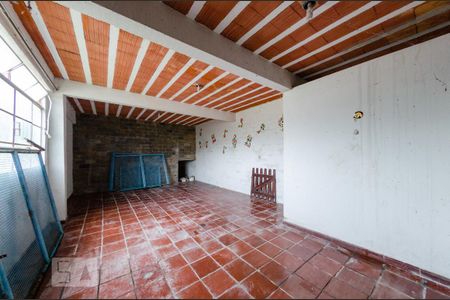 Casa à venda com 291m², 4 quartos e 3 vagas