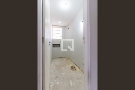 Apartamento à venda com 69m², 2 quartos e 1 vaga Apartamento à venda com 69m², 2 quartos e 1 vagaBanheiro
